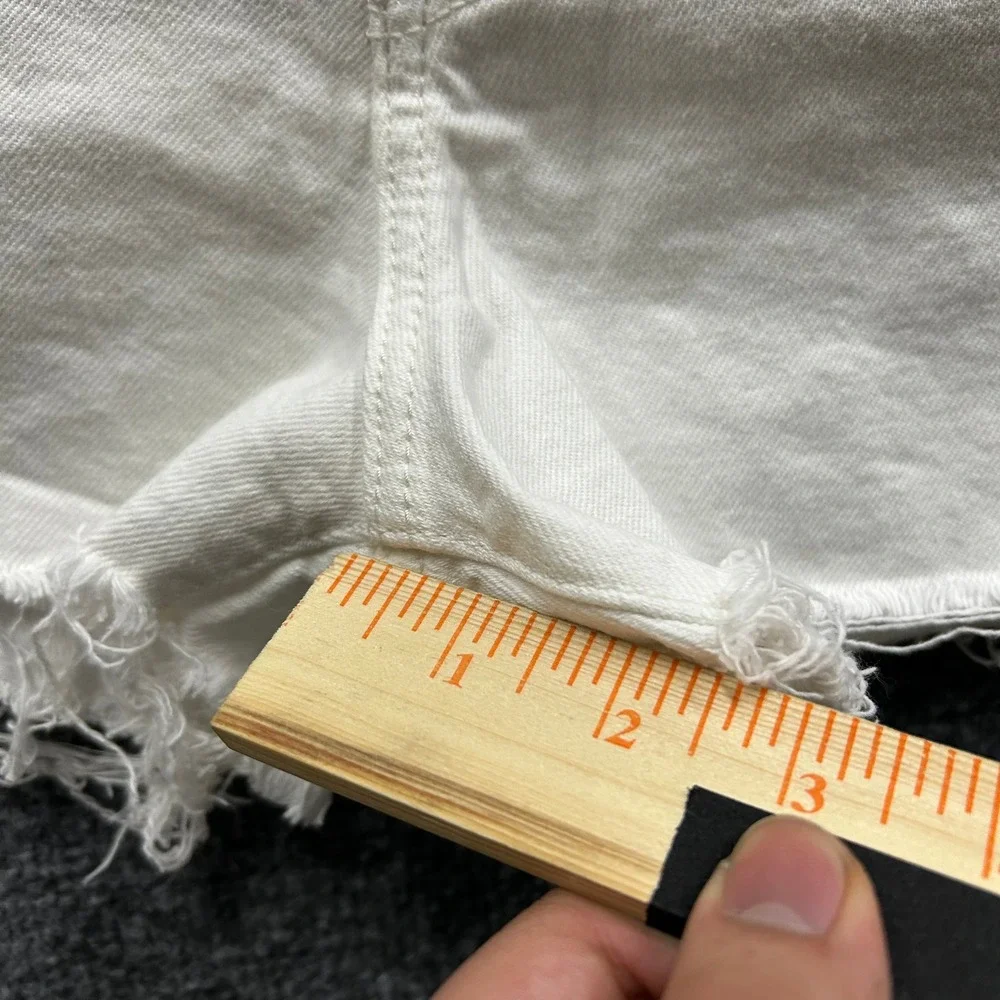 Levi's Denim Shorts Womens Size 26 White High Waisted Raw Hem Cutoff Casual